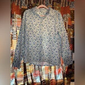 Y2K Blue floral button up blouse grandma cottage core